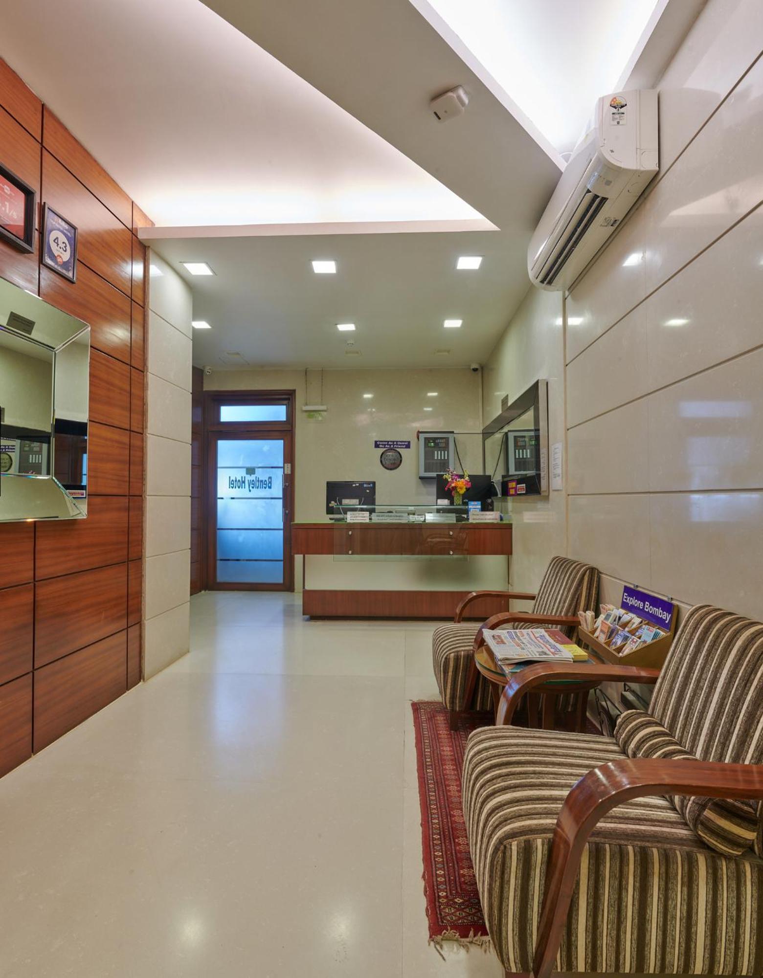 Bentley Hotel Marine Drive Mumbai Eksteriør bilde