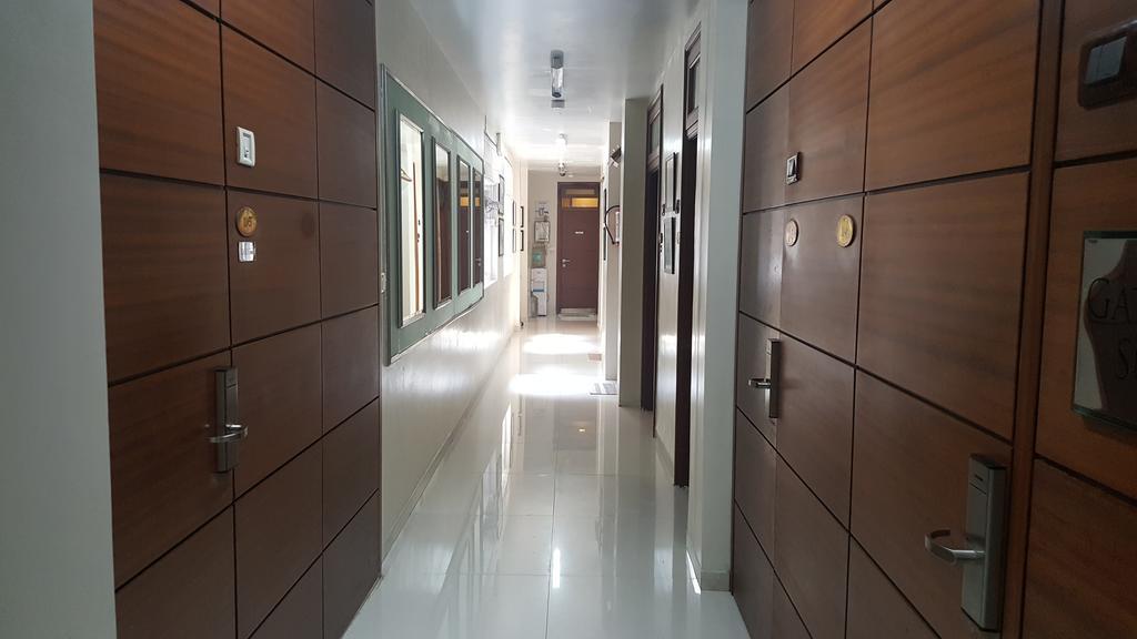 Bentley Hotel Marine Drive Mumbai Eksteriør bilde